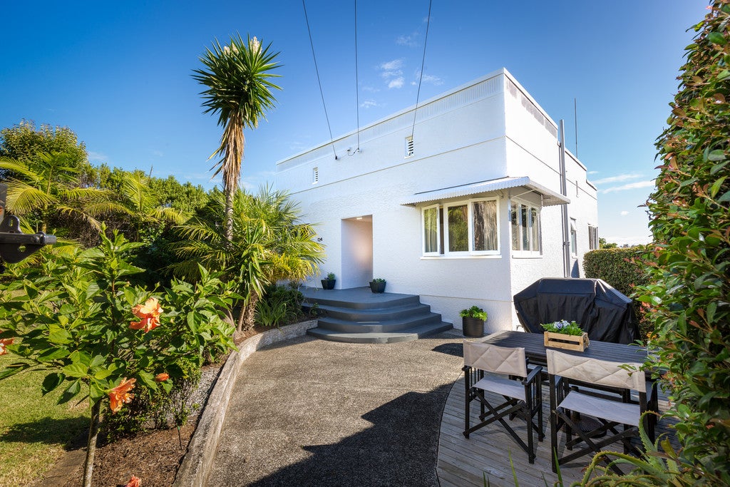 124 Riddell Road, Glendowie, Auckland - Carousel 2
