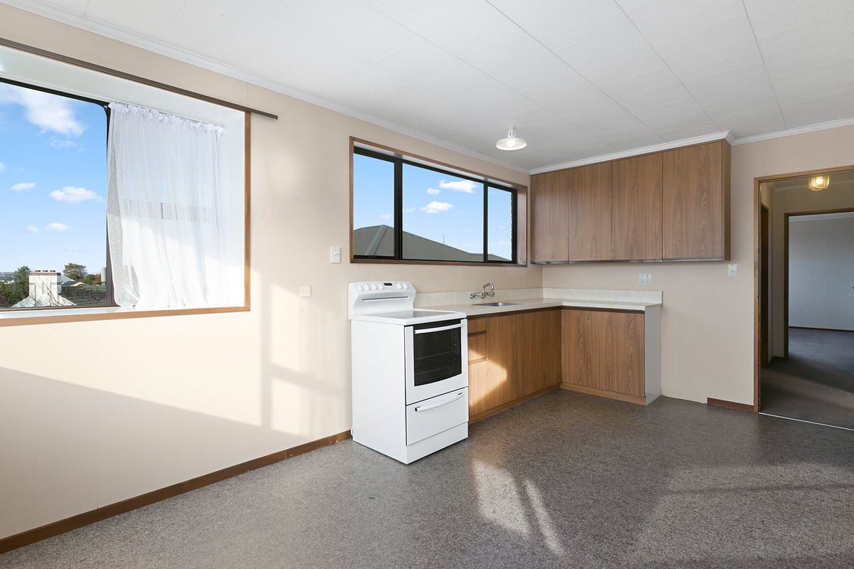 54 Mailer Street, Mornington, Dunedin - Carousel 2
