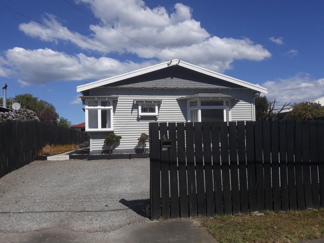 4 Pannell Avenue, Wainoni, Christchurch - Carousel 1