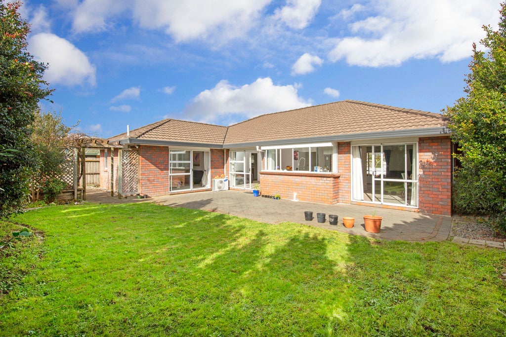 118 Golfland Dr, Golflands, Manukau - Carousel 26