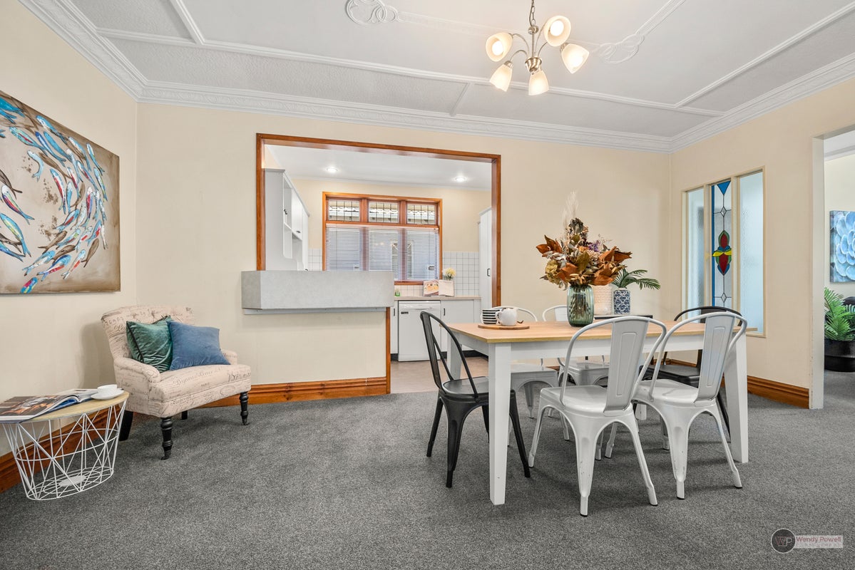 9 Fairfield Avenue, Fairfield, Lower Hutt - Carousel 2