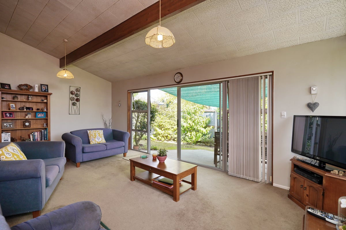 469 Johns Road, Harewood, Christchurch - Carousel 2
