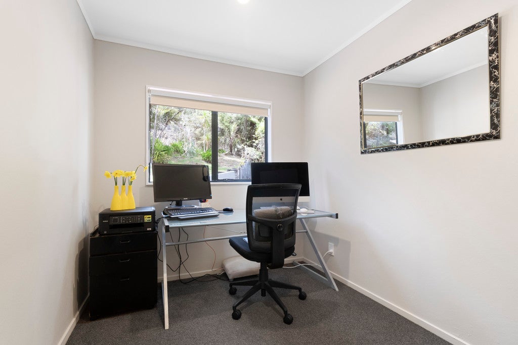 7 North Way, Titirangi, Auckland - Carousel 26