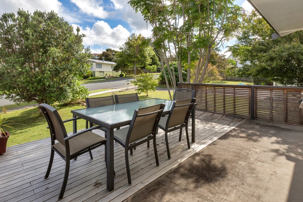 98 Ross Street, Onerahi, Whangarei - Carousel 1