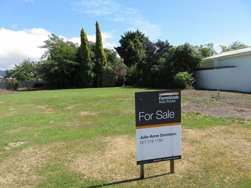 10 Eaton Street, Waimate, Waimate - Carousel 2