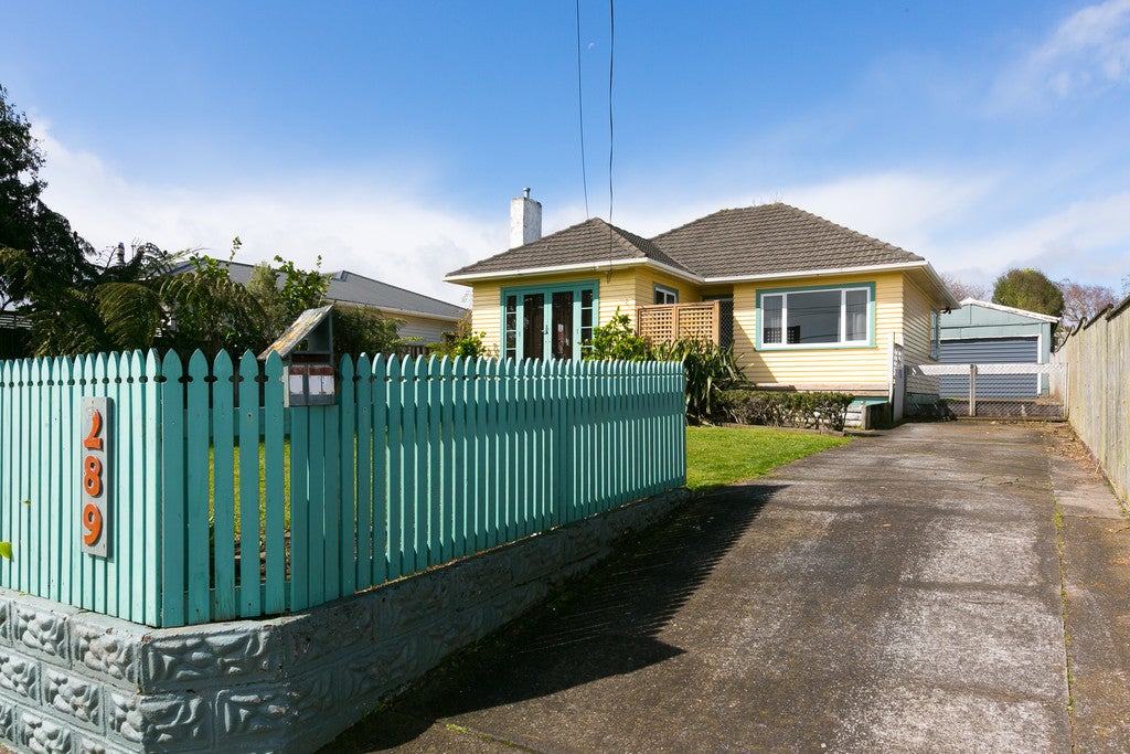289 Frankley Road, Ferndale, New Plymouth - Carousel 1