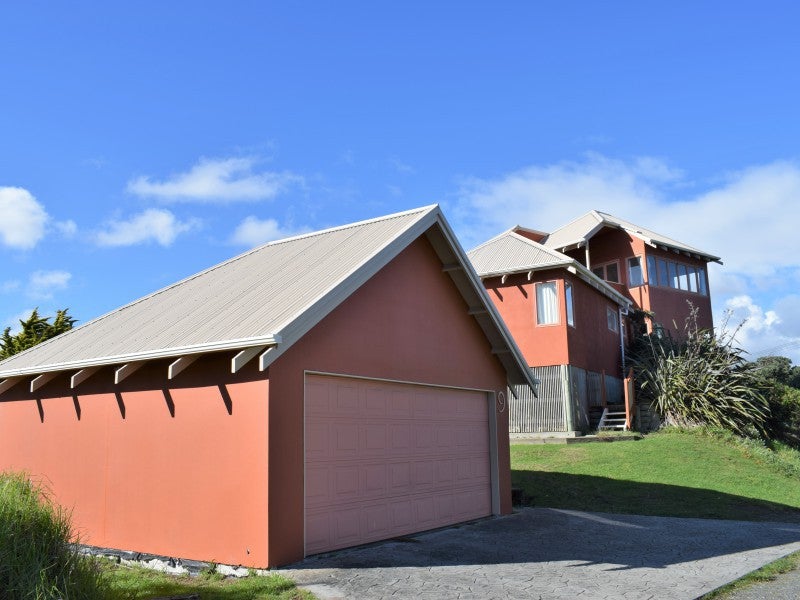 9 Babbacombe Avenue, Otaki Beach, Otaki - Carousel 1