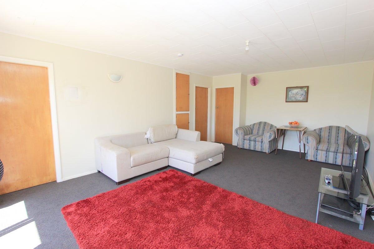 8B Eltham RD, Blenheim, BLENHEIM - Carousel 2