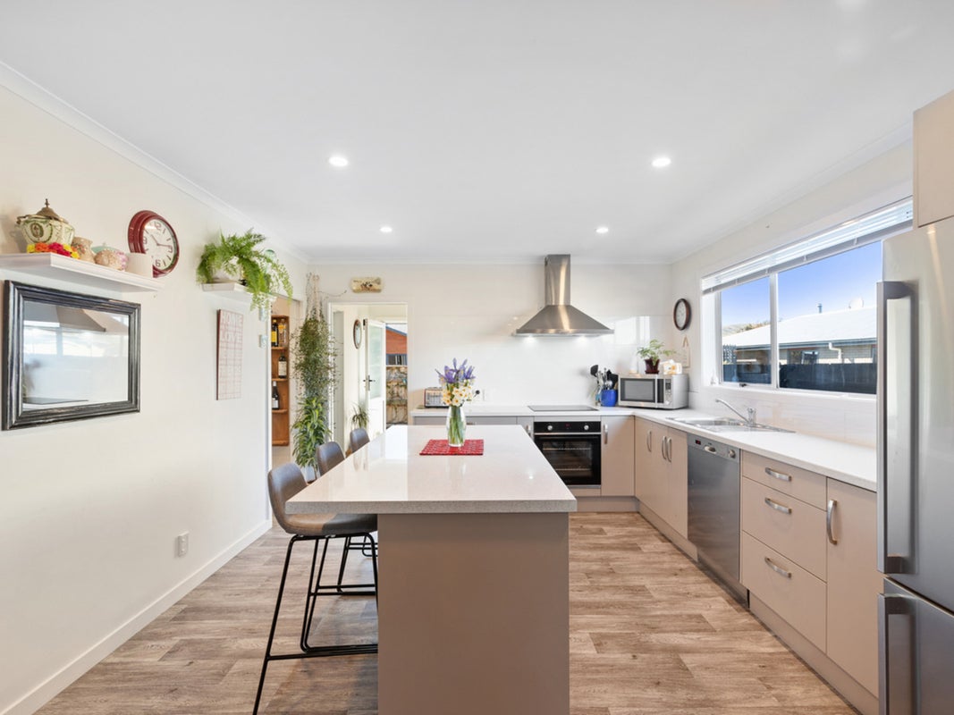 211 Maxwell Road, Redwoodtown, Blenheim - Carousel 1