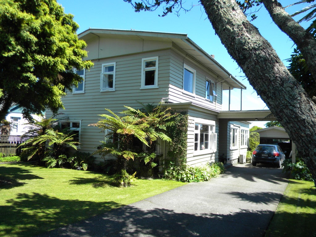 163 Sewell Street, Hokitika - Carousel 1