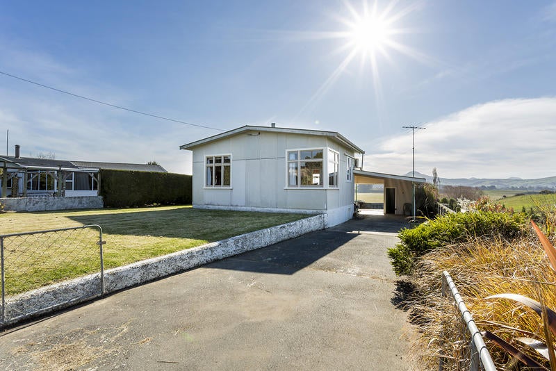 18 Kerr Street, Karitane, Waikouaiti - Carousel 2