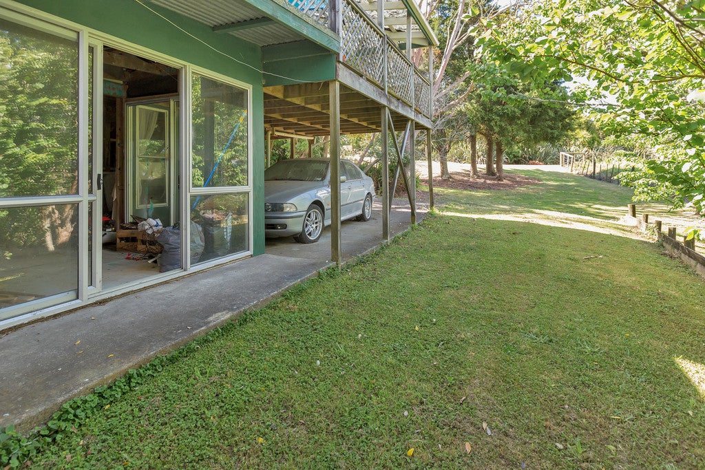 100 King Street, Hikurangi, Hikurangi - Carousel 1