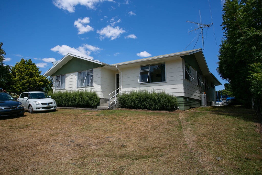 45 Herbert Street, Kihikihi, Te Awamutu - Carousel 1