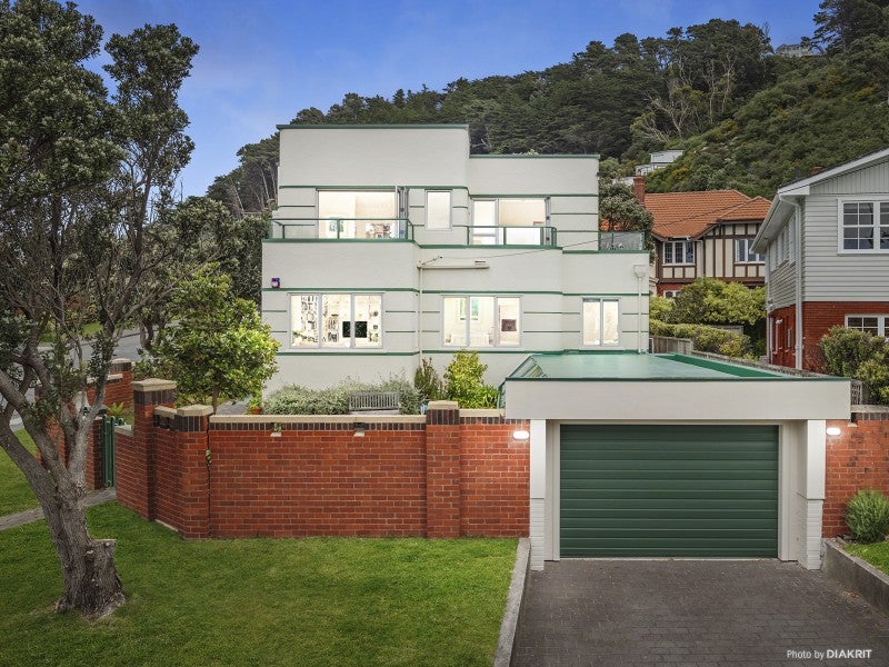 14 Burnham Street, Seatoun, Wellington - Carousel 1