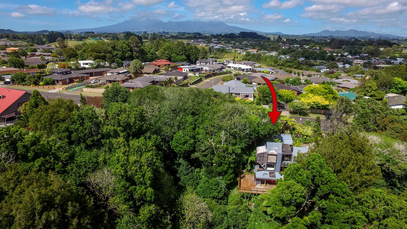 63 Branch Road, Highlands Park, New Plymouth - Carousel 1