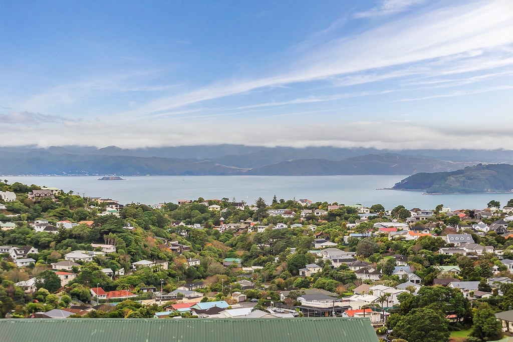 52 Baroda Street, Khandallah, Wellington - Carousel 2