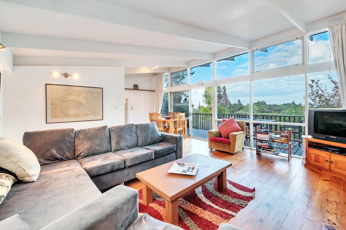 22 James Mcleod Road, Helensville - Carousel 2