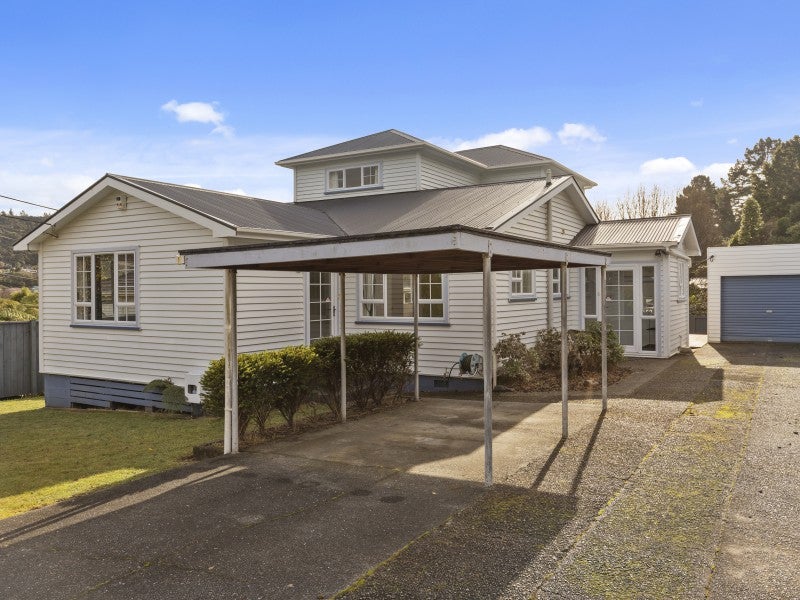 11 Kennedy Grove, Stokes Valley, Lower Hutt - Carousel 20