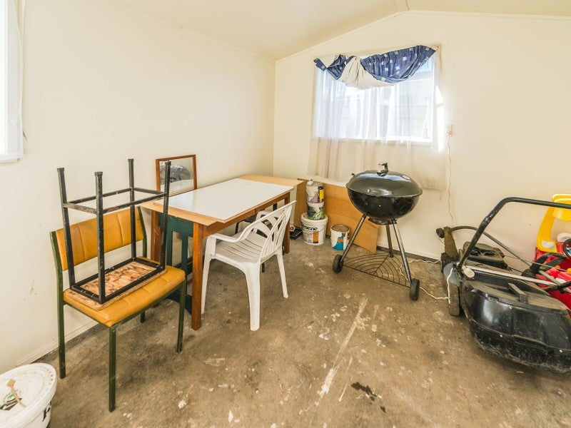 20 Savage Crescent, Aramoho, Whanganui - Carousel 15