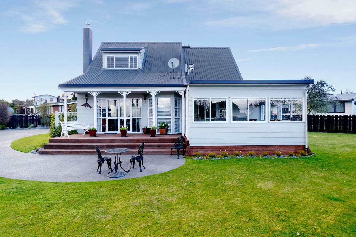 5 Grace Crescent, Richmond Heights, Taupo - Carousel 2