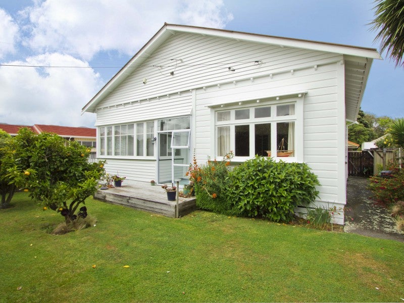 1/64 Pretoria Street, Hutt Central, Lower Hutt - Carousel 1