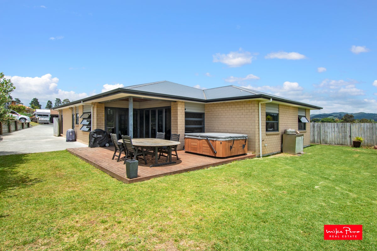 14 Amy Kate Street, Tikipunga, Whangarei - Carousel 1