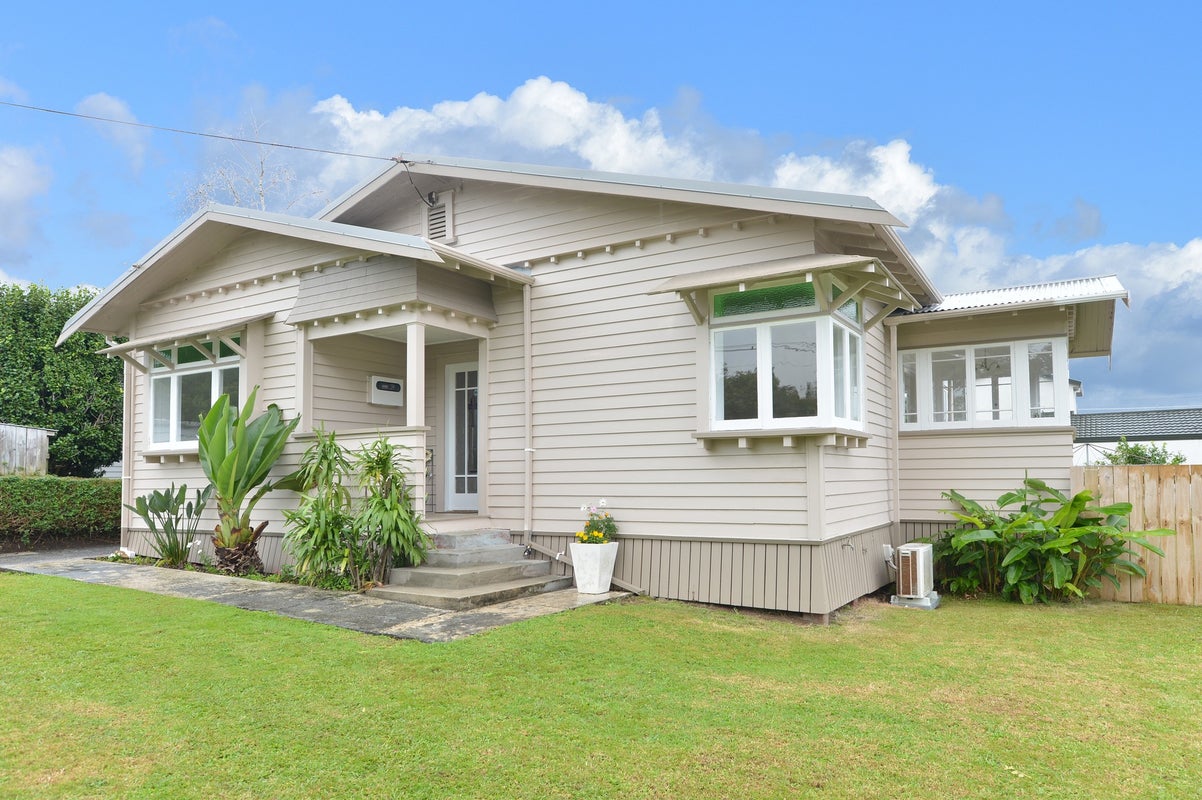 2 Oranga Road, Kensington, Whangarei - Carousel 18