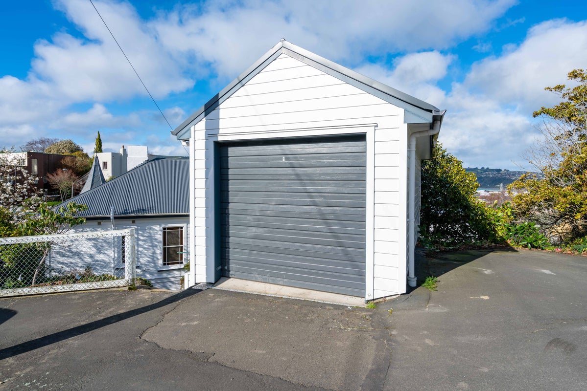 26 Pitt Street, North Dunedin, Dunedin - Carousel 20