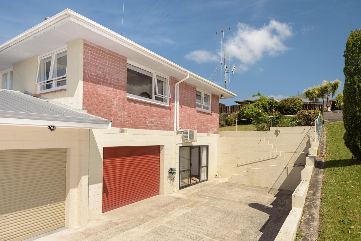 83 Mansels Road, Greerton, Tauranga - Carousel 1