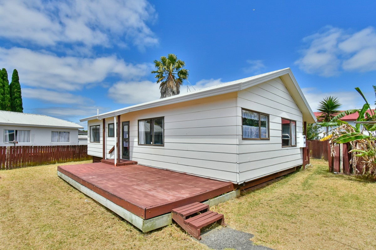 33 Limond Street, Randwick Park, Auckland - Carousel 2