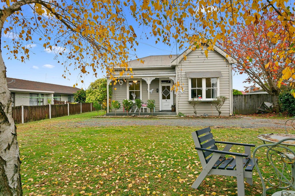 233 Shakespeare Street, Leamington, Cambridge - Carousel 1