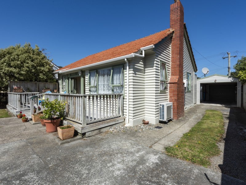 16 Jutland Street, Waterloo, Lower Hutt - Carousel 16