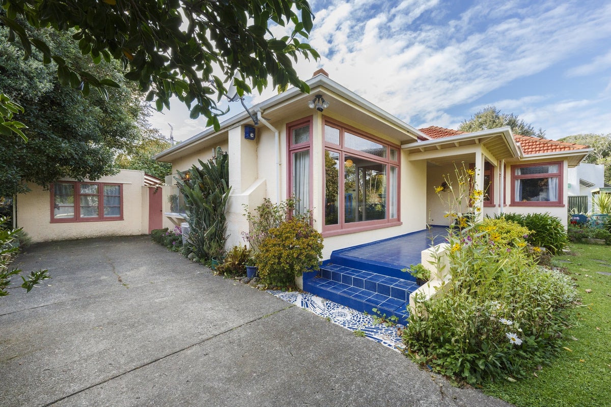 7 Manuka Street, Hokowhitu, Palmerston North - Carousel 2