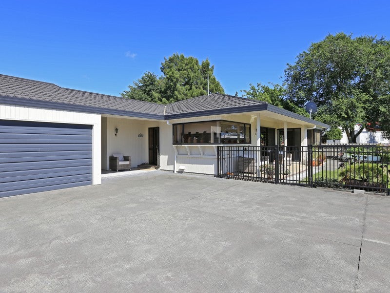 17A Menin Road, Onekawa, Napier - Carousel 1