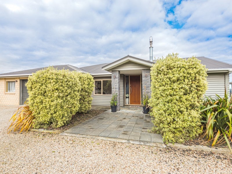 131E Roberts Avenue, Aramoho, Whanganui - Carousel 2