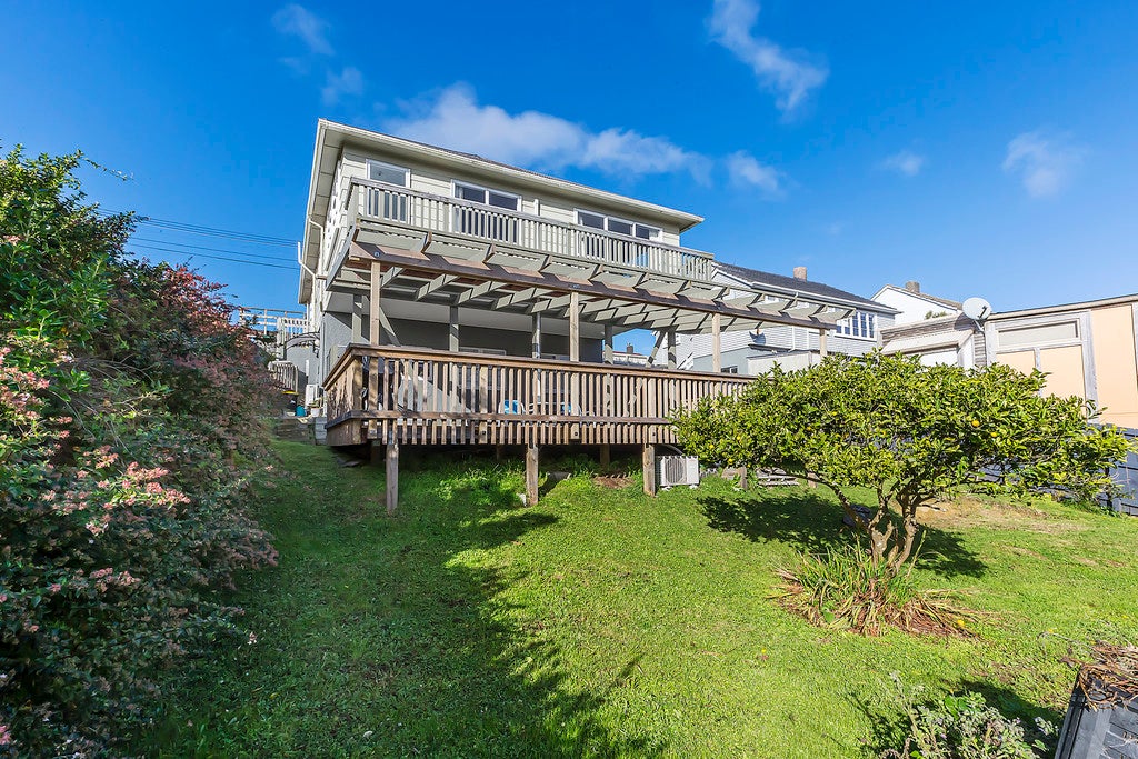 11 Fisher Street, Johnsonville, Wellington - Carousel 1