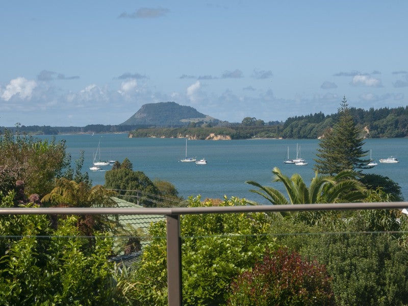 51 Hamurana Road, Omokoroa, Omokoroa - Carousel 2