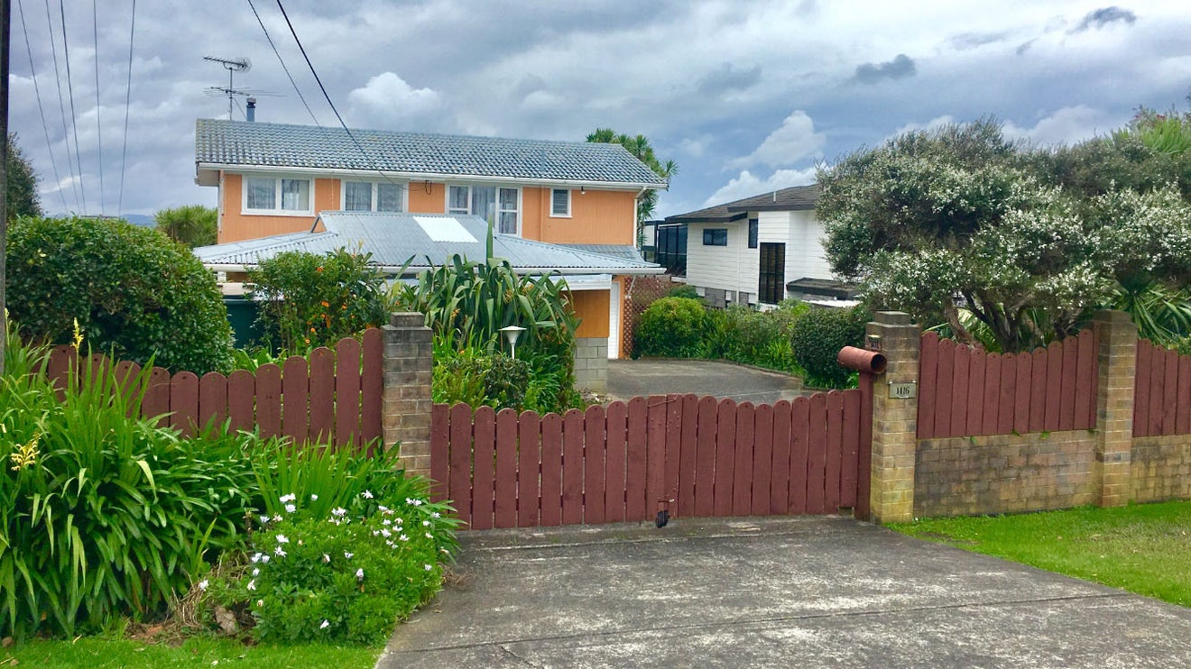 1416 Whangaparaoa Road, Army Bay, Whangaparaoa - Carousel 2