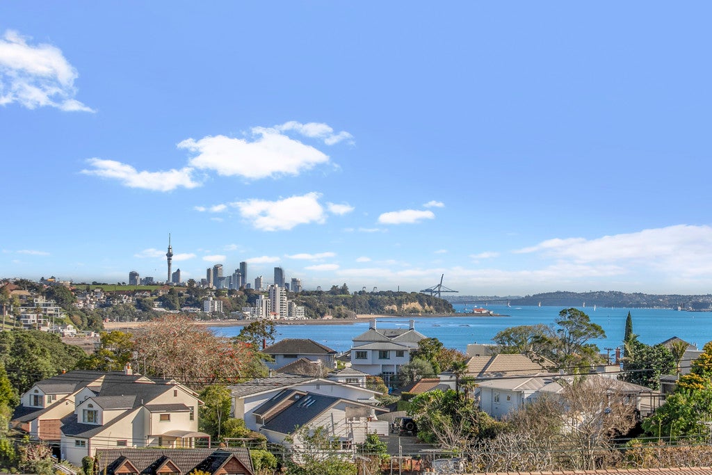 17 Rarangi Road, St Heliers, Auckland - Carousel 1