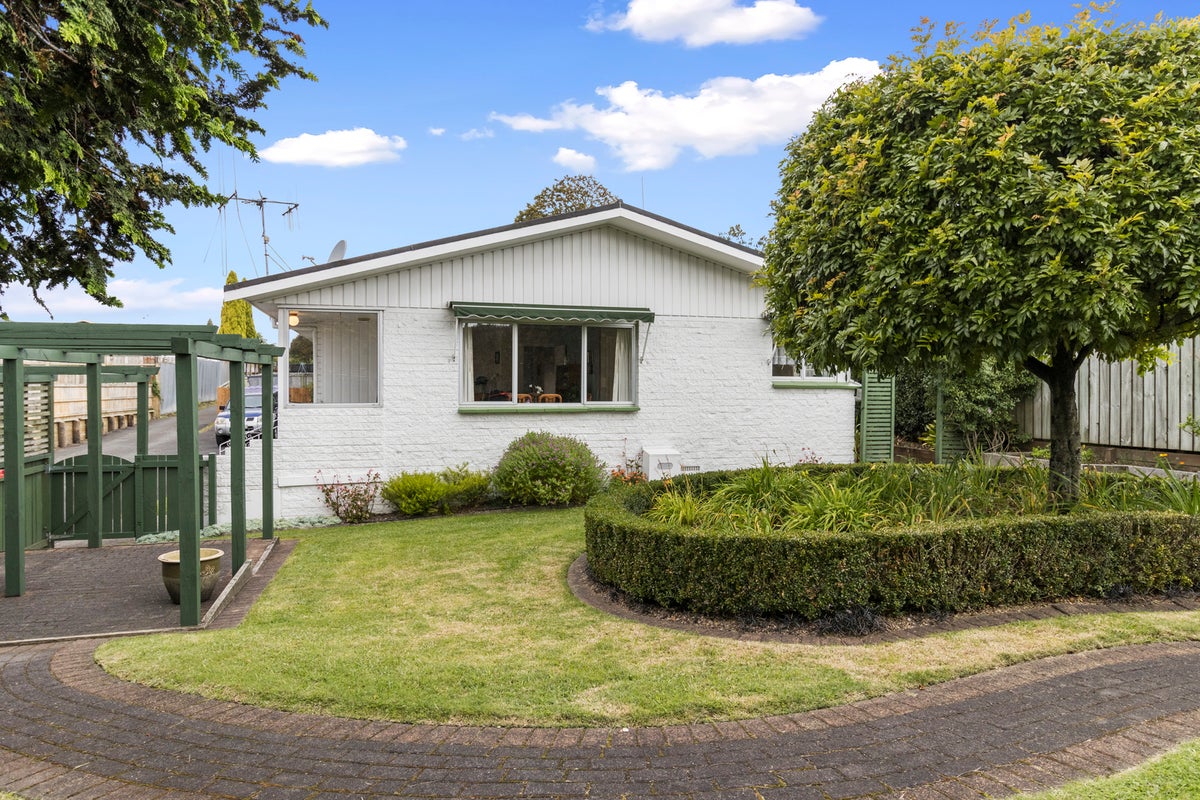 93 Ohaupo Road, Melville, Hamilton - Carousel 2