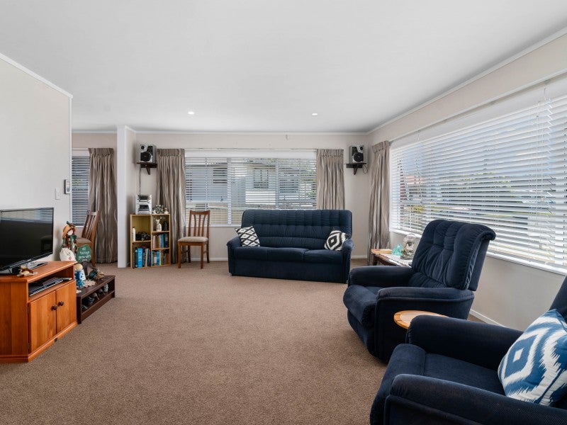 24 Tawavale Street, Pukehangi, Rotorua - Carousel 2