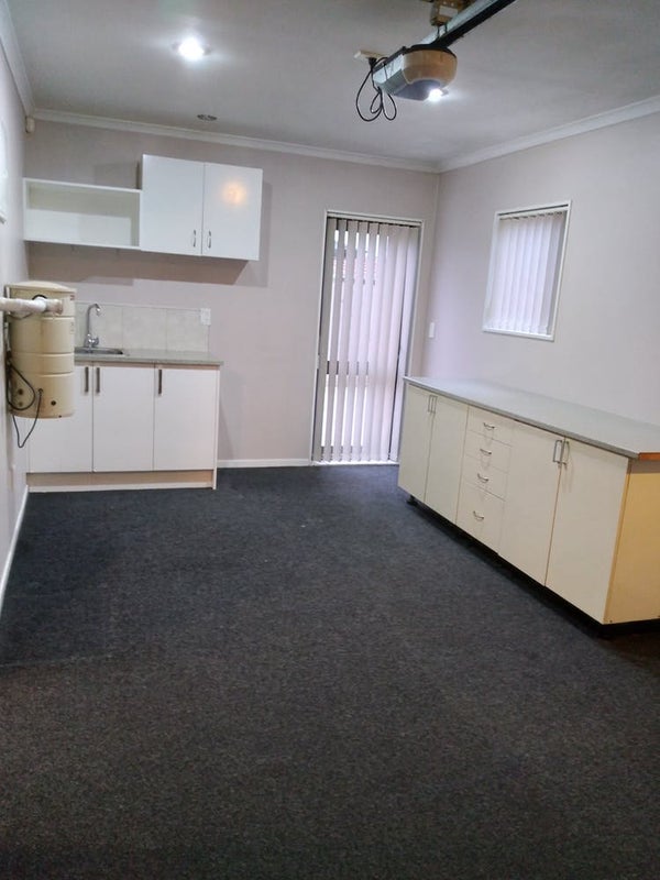 8A Watson Place, Papatoetoe, Auckland - Carousel 9