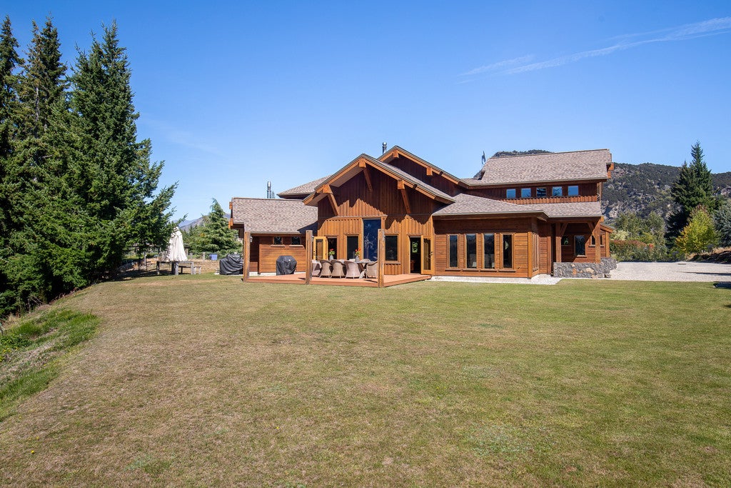 10 Sandys Lane, Wanaka - Carousel 1