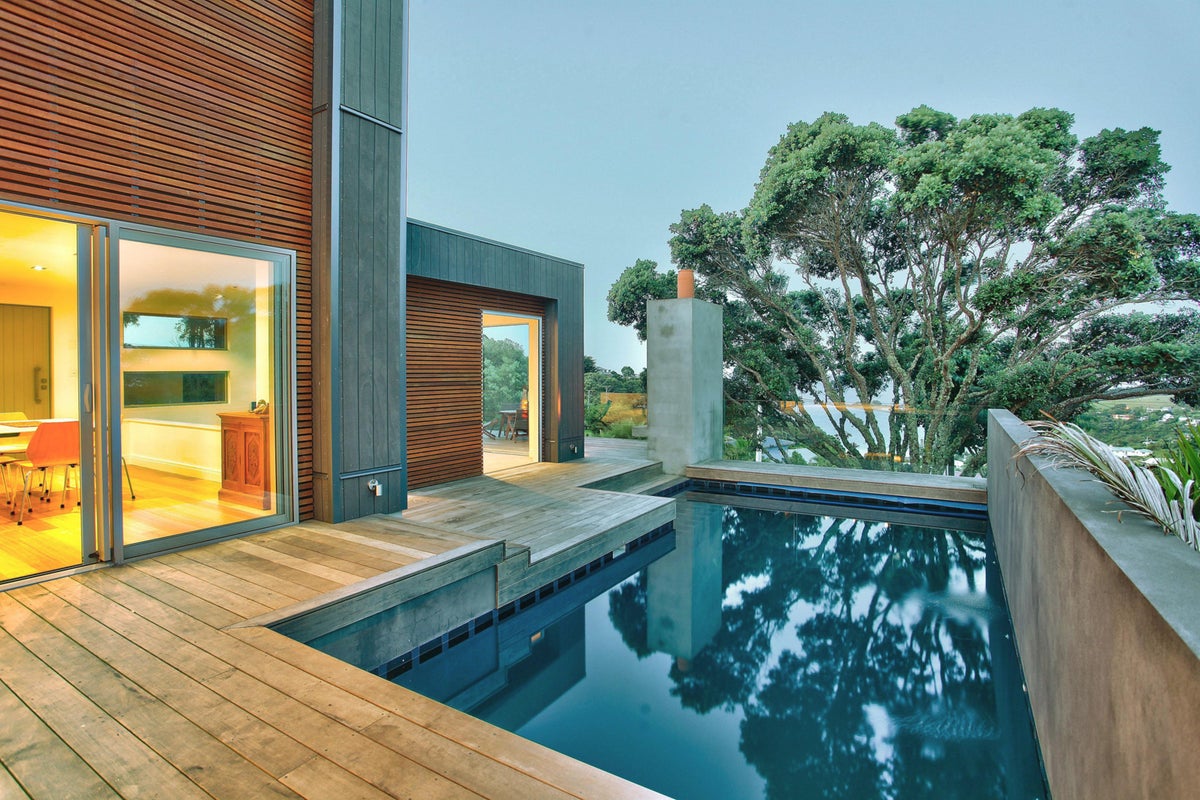 18 Cory Road, Palm Beach, Waiheke Island - Carousel 2