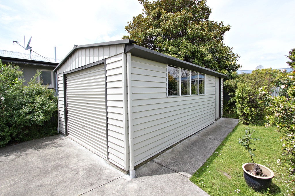 43 Merton Crescent, Pirimai, Napier - Carousel 20