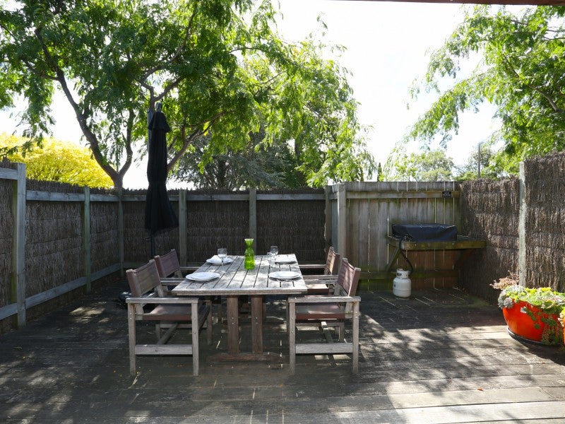 2/2A Hillsbrook Place, Havelock North, Havelock North - Carousel 11
