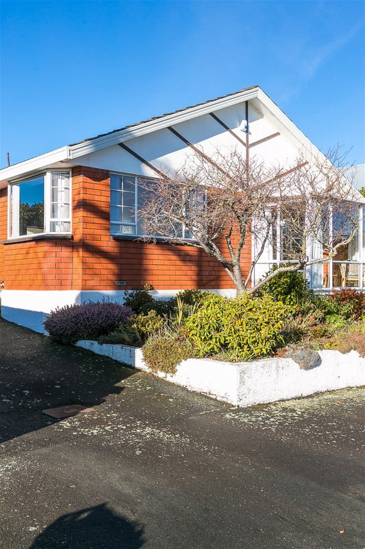 13A Beta Street, Belleknowes, Dunedin - Carousel 1