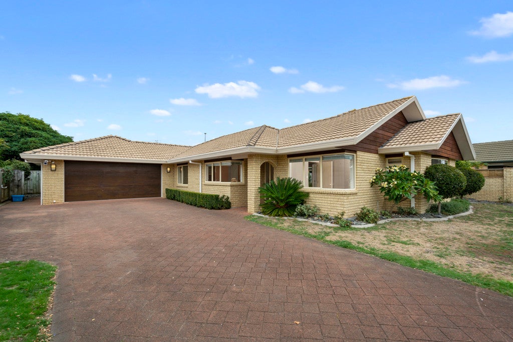 126 Gravatt Road, Papamoa Beach, Papamoa - Carousel 2