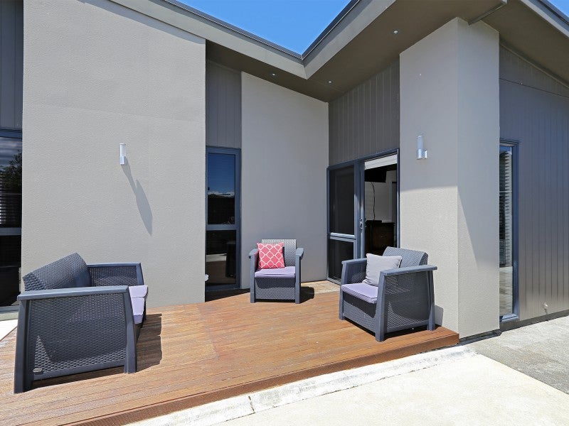6 Lewis Way, Poraiti, Napier - Carousel 15