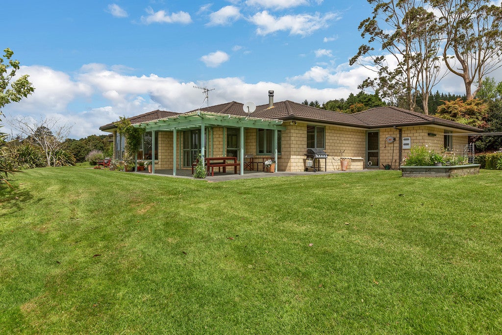 191 Ngatoka Road, Whangarei - Carousel 1